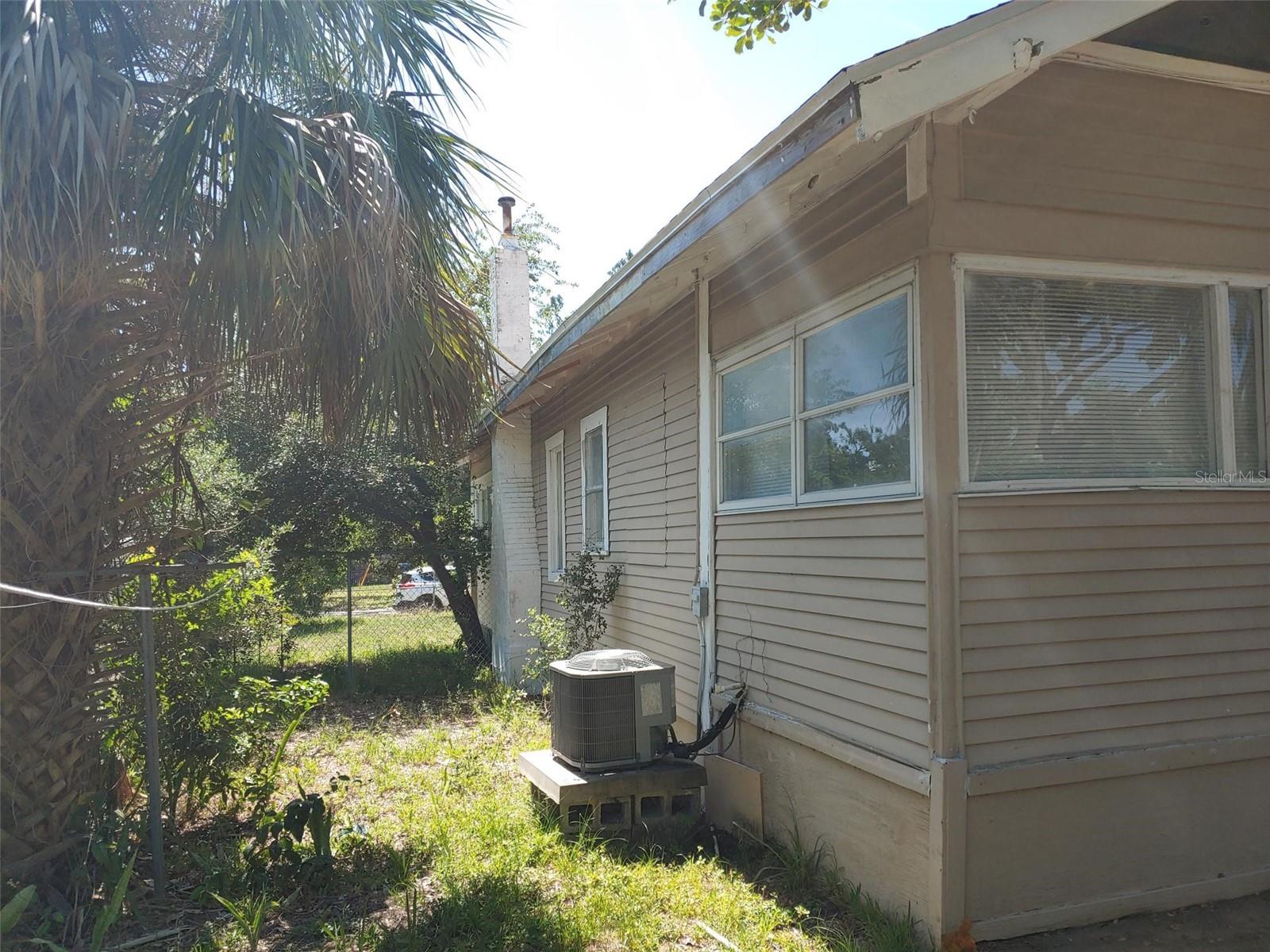 34th image of 1924 30th St S, St Petersburg, FL 33712 | MLS# TB8533179