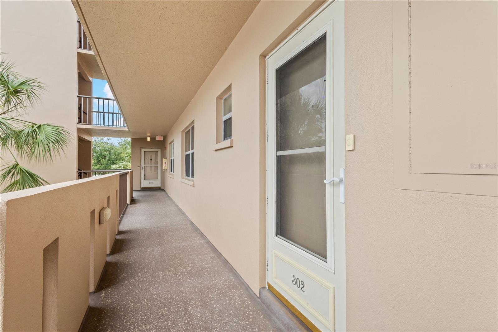 2nd image of 3620 Ironwood Cir, Bradenton, FL 34209