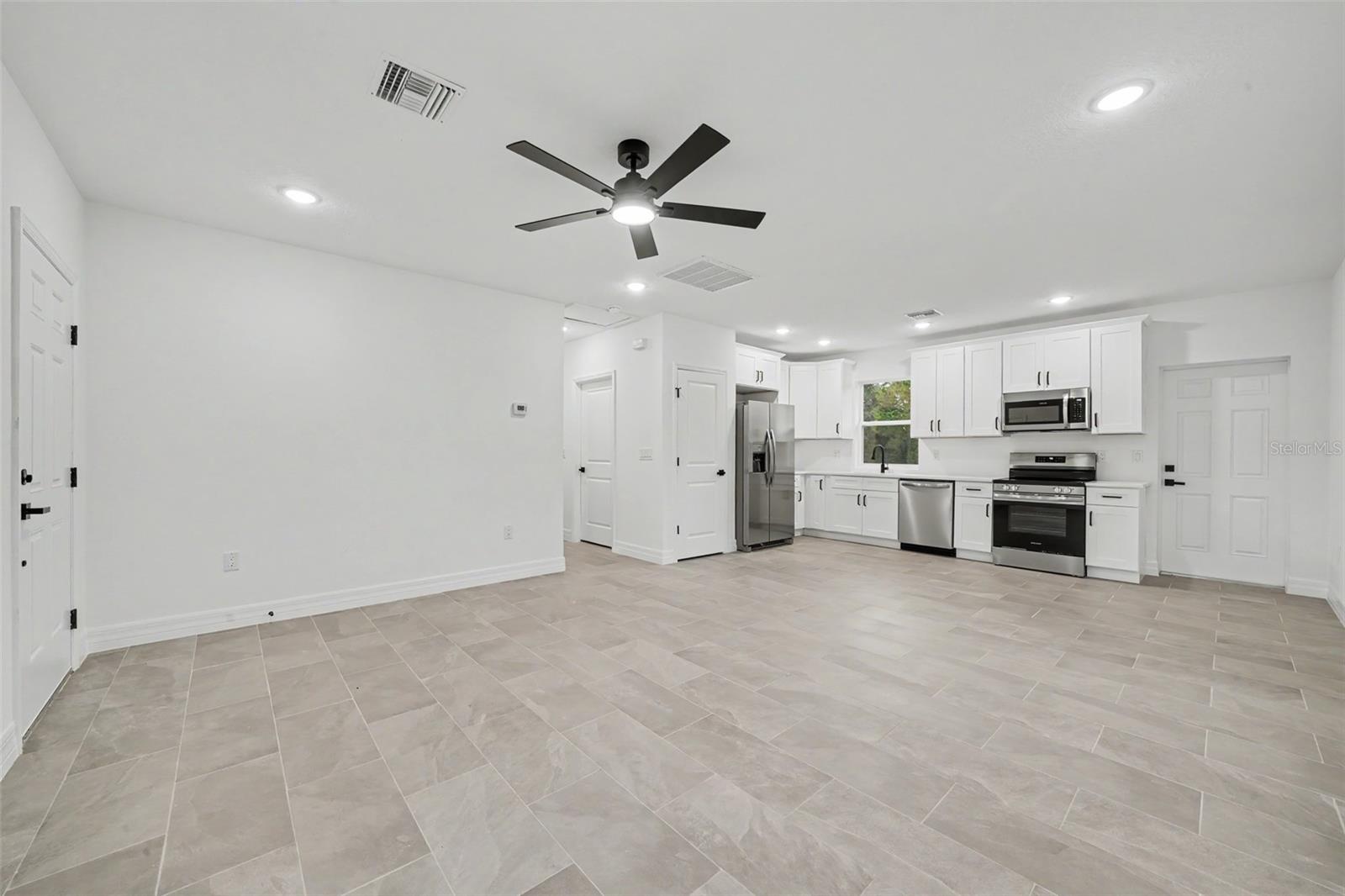 4th image of 2922 W Perry Rd, Avon Park, FL 33825 | MLS# TB8533263
