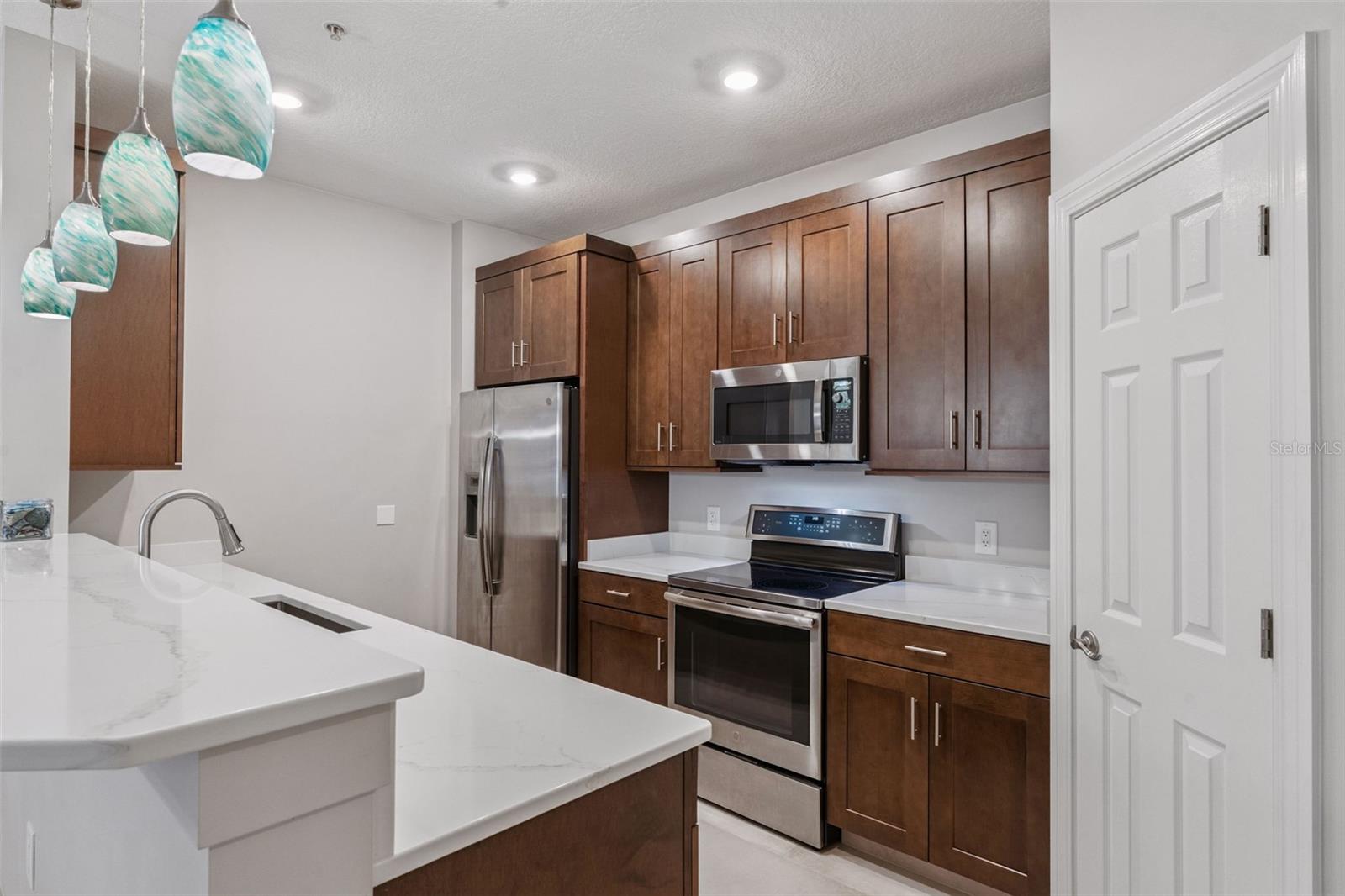 2nd image of 2484 San Tecla St #105, Orlando, FL 32835 | MLS# O6428618