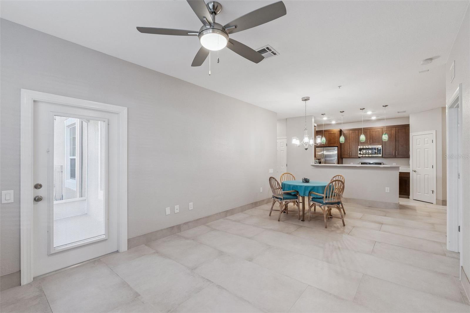 5th image of 2484 San Tecla St #105, Orlando, FL 32835 | MLS# O6428618