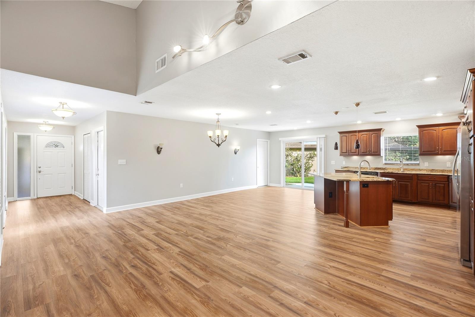 5th image of 664 Channing Dr, Palm Harbor, FL 34684 | MLS# TB8533272