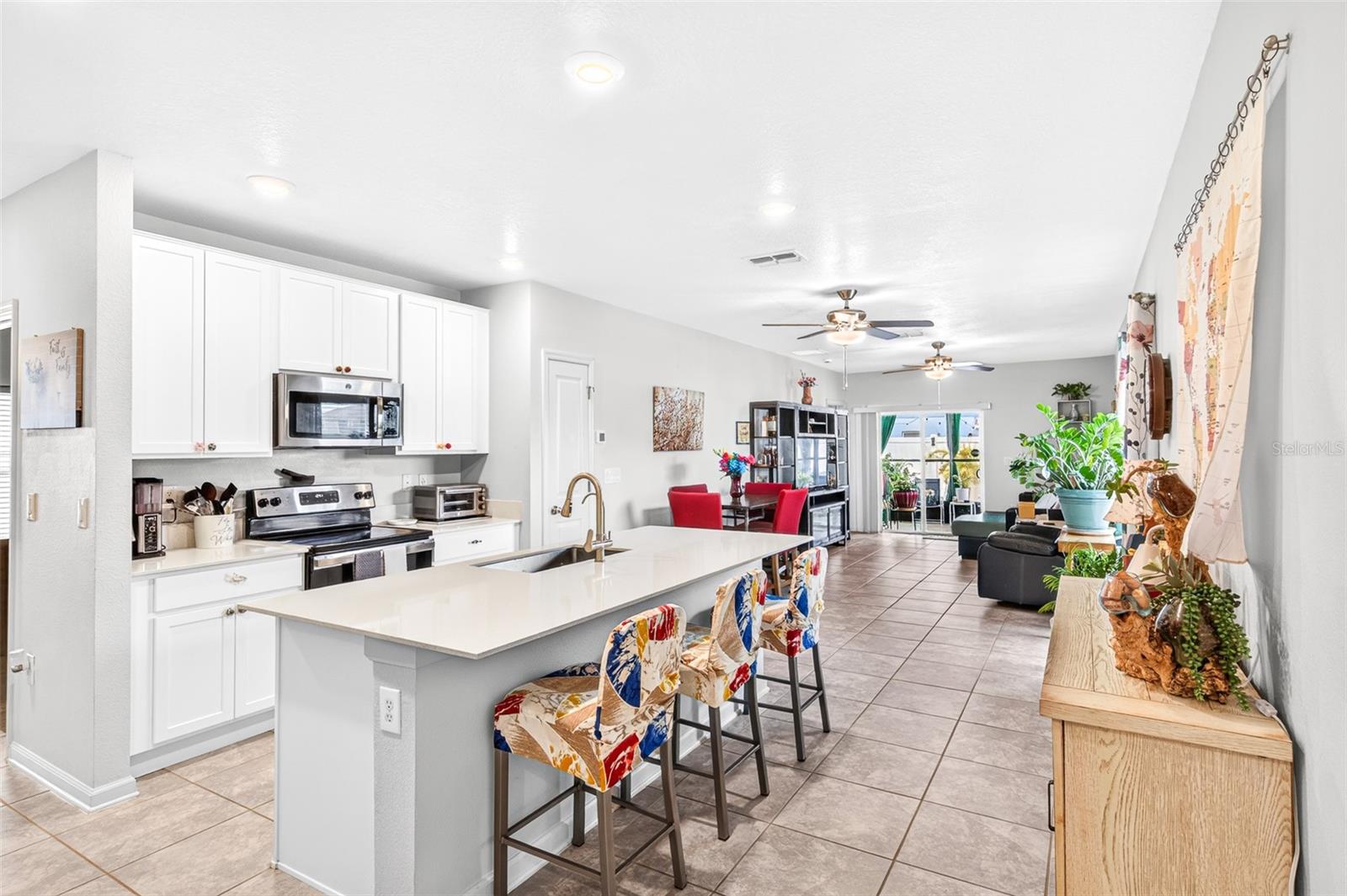 4th image of 617 Trotters Dr, Eagle Lake, FL 33839 | MLS# P4939432
