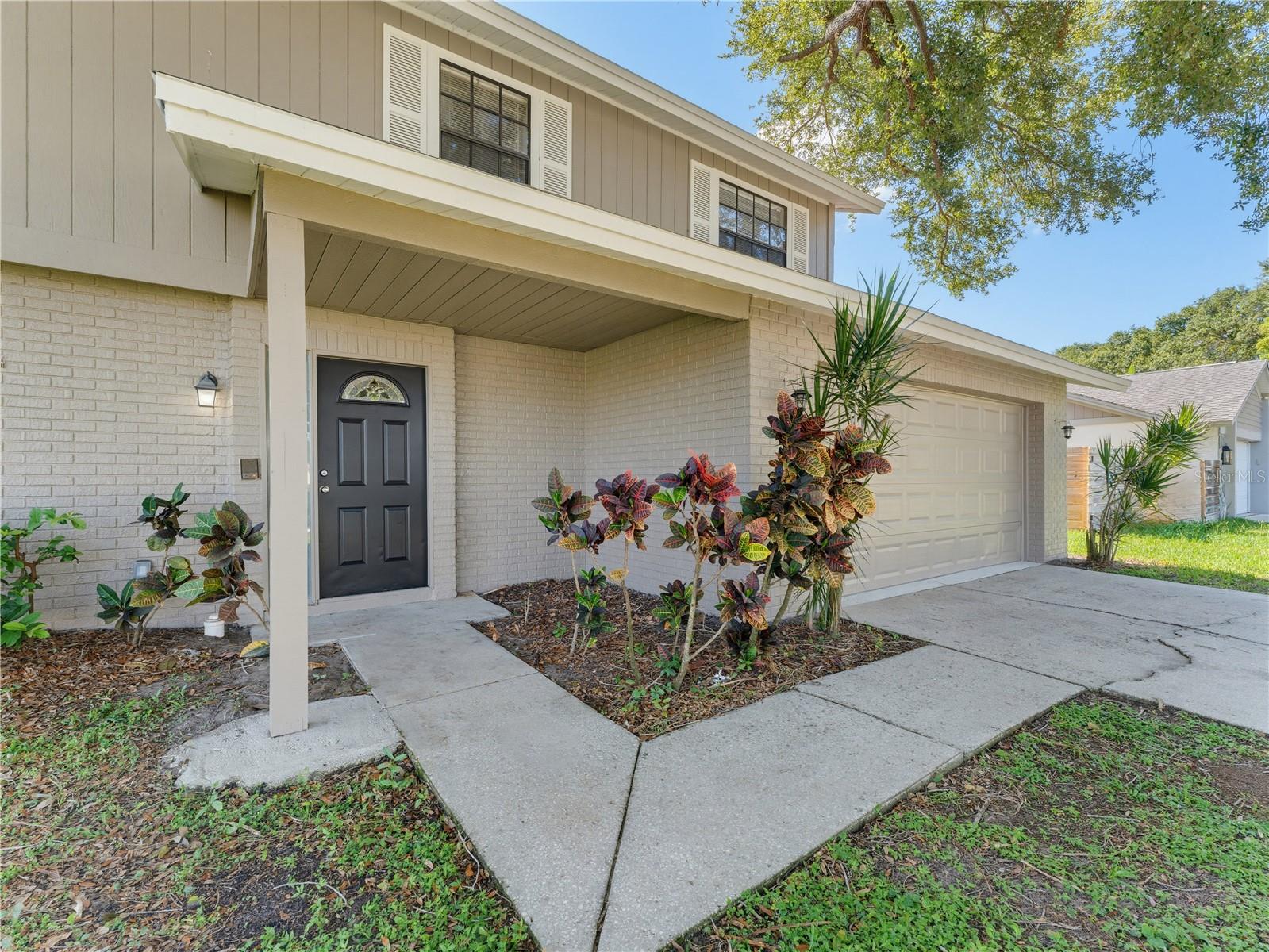 3rd image of 414 Still Meadows Cir E, Palm Harbor, FL 34683 | MLS# W7888035