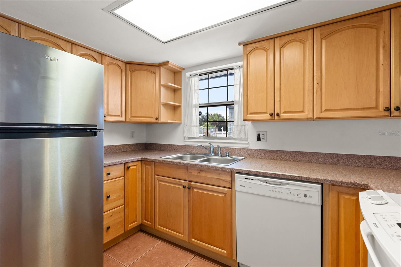 5th image of 1000 S Semoran Blvd #302, Winter Park, FL 32792 | MLS# O6428713
