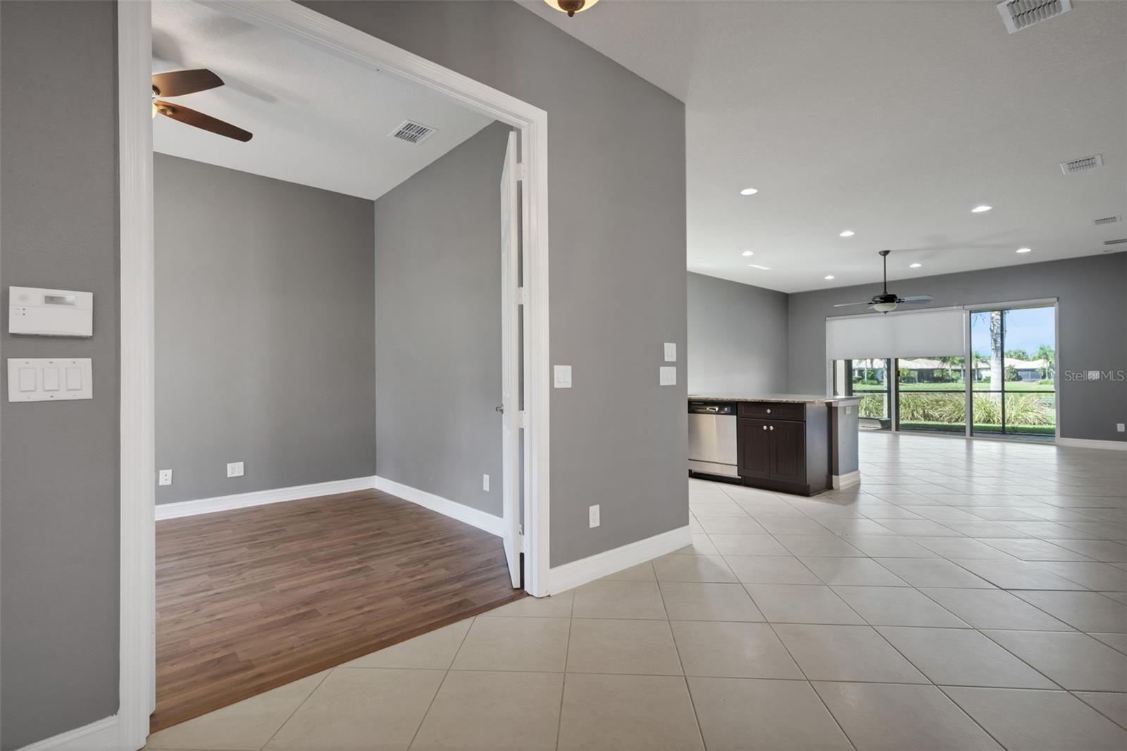 3rd image of 15841 Cobble Mill Dr, Wimauma, FL 33598 | MLS# TB8533416