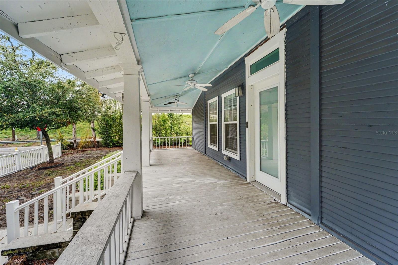 2nd image of 800 E Genesee St, Tampa, FL 33603 | MLS# TB8533430
