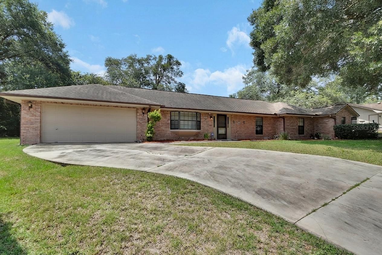 35th image of 750 Oak Ter, Orange City, FL 32763 | MLS# V4950444