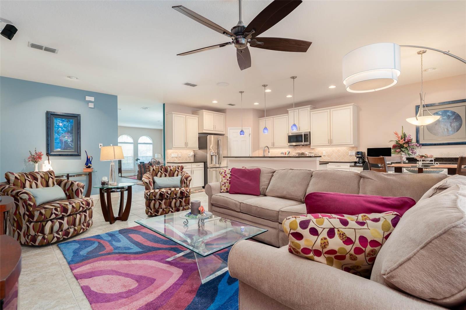 3rd image of 220 Parsons Woods Dr, Seffner, FL 33584 | MLS# TB8533471