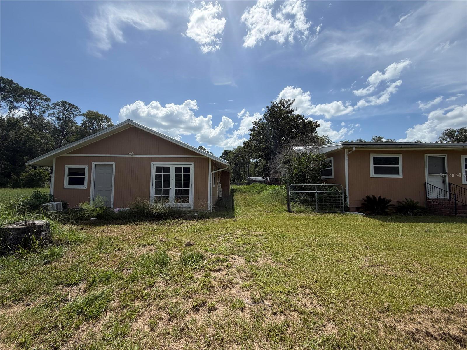 1st image of 9929 Factory Ave, Hampton, FL 32044 | MLS# A4701307