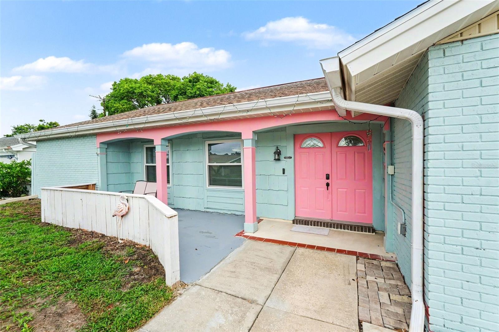 2nd image of 4315 Stratfield Dr, New Port Richey, FL 34652 | MLS# TB8533493