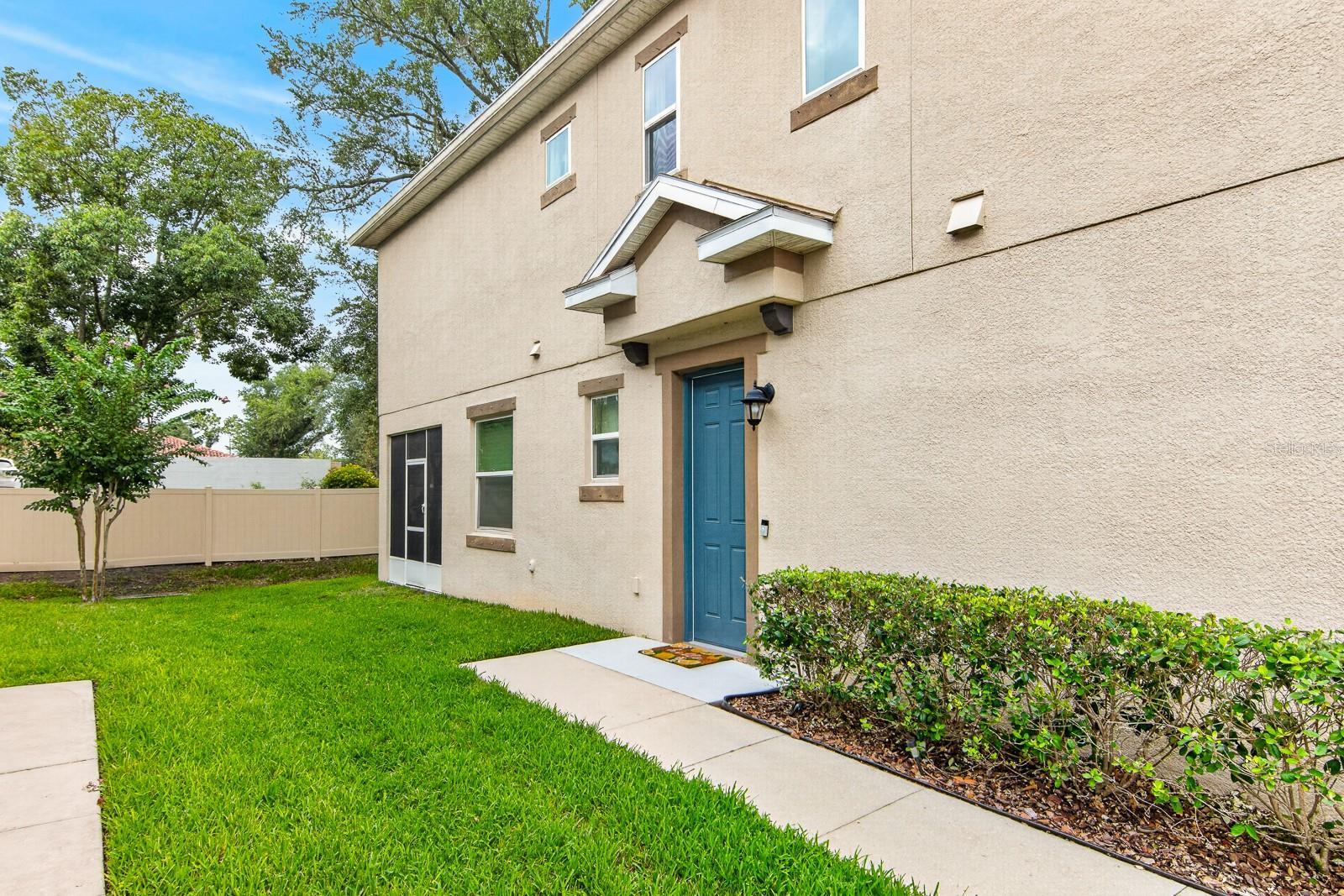 2nd image of 6717 Citrus Creek Ln, Tampa, FL 33625 | MLS# TB8533511