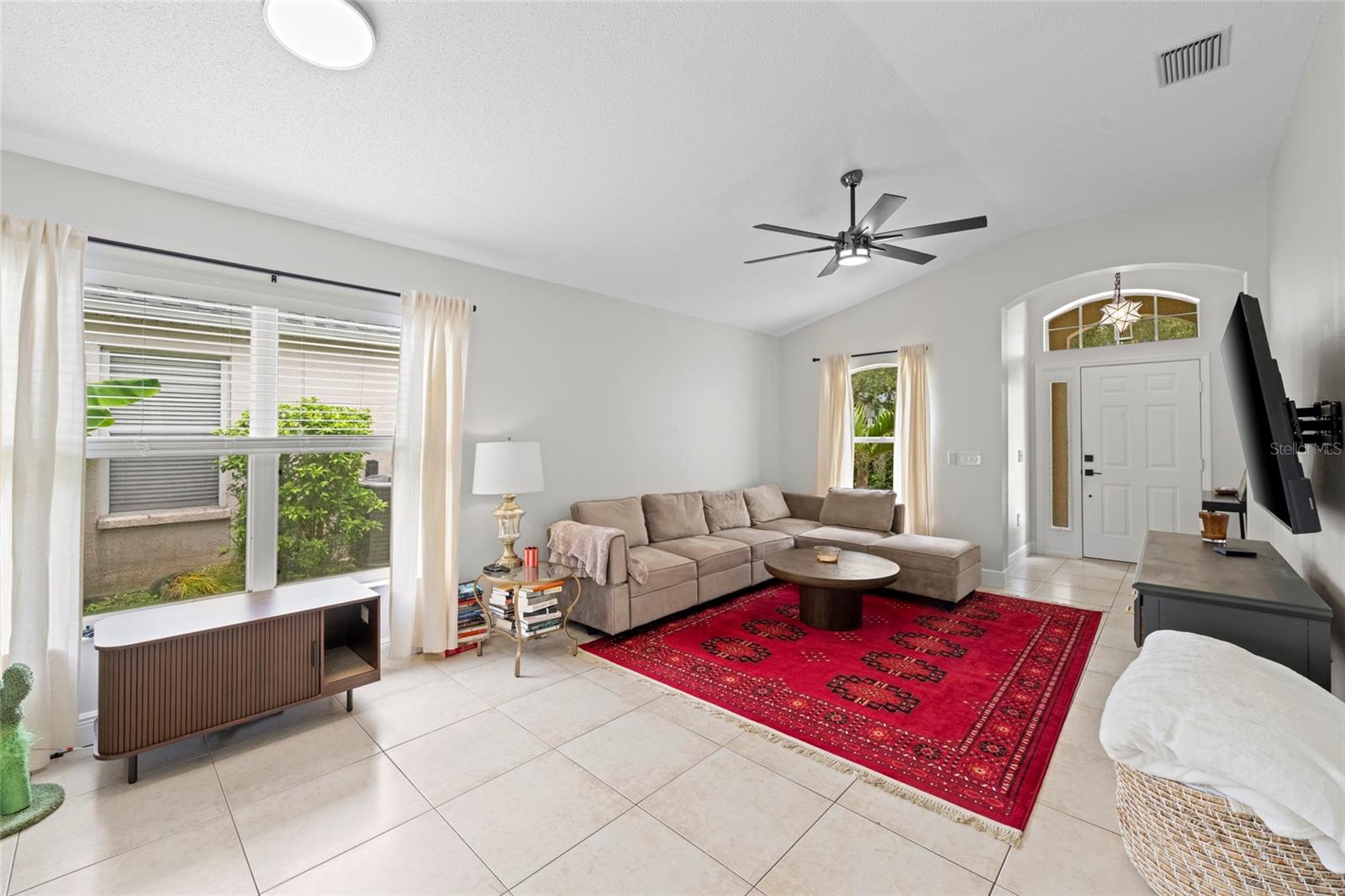 4th image of 6222 Blueflower Ct, Lakewood Ranch, FL 34202 | MLS# A4701324
