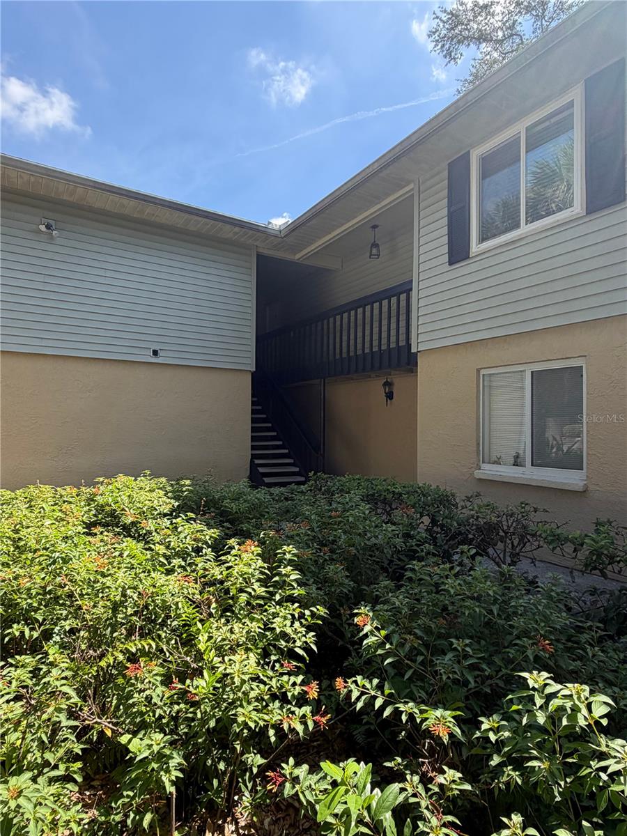 2nd image of 233 Thorn Tree Pl, Brandon, FL 33510 | MLS# TB8533537