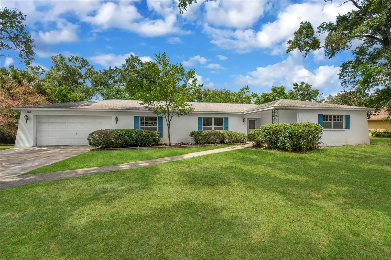 1st image of 606 Greenbriar Dr, Brandon, FL 33511 | MLS# TB8533556