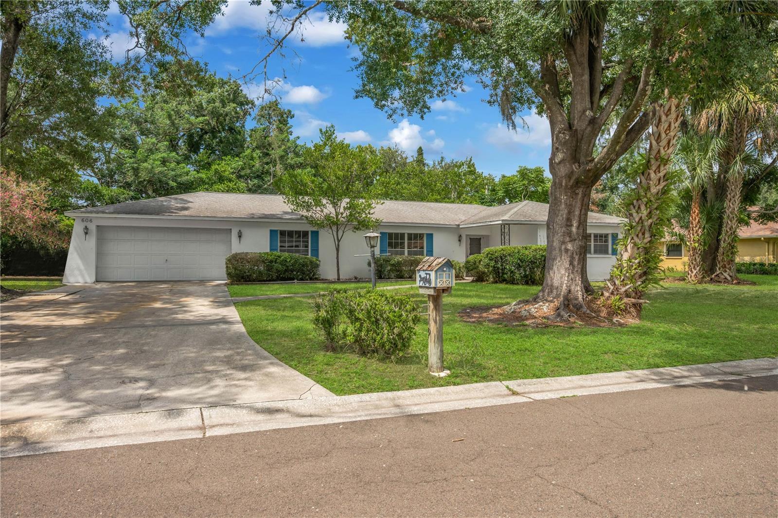 22nd image of 606 Greenbriar Dr, Brandon, FL 33511 | MLS# TB8533556