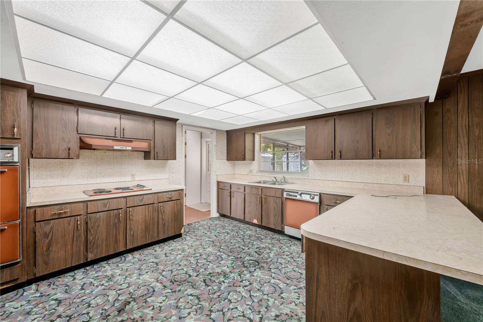 2nd image of 606 Greenbriar Dr, Brandon, FL 33511 | MLS# TB8533556