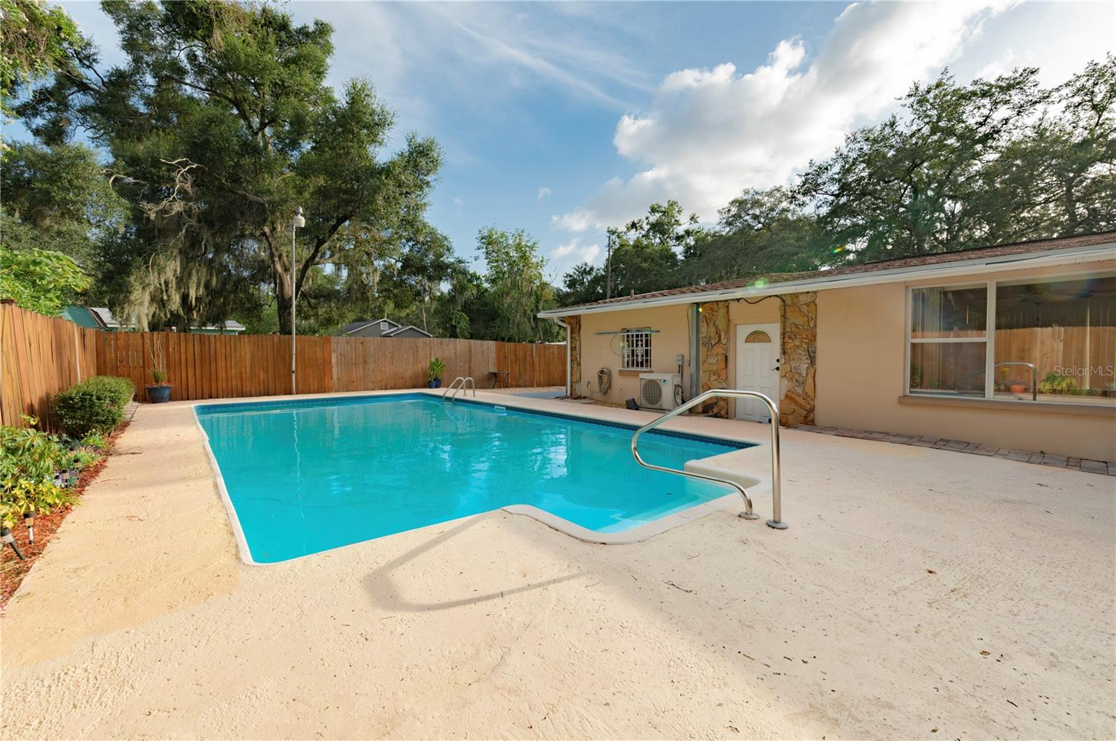 47th image of 1901 E Paris St, Tampa, FL 33610 | MLS# TB8533564