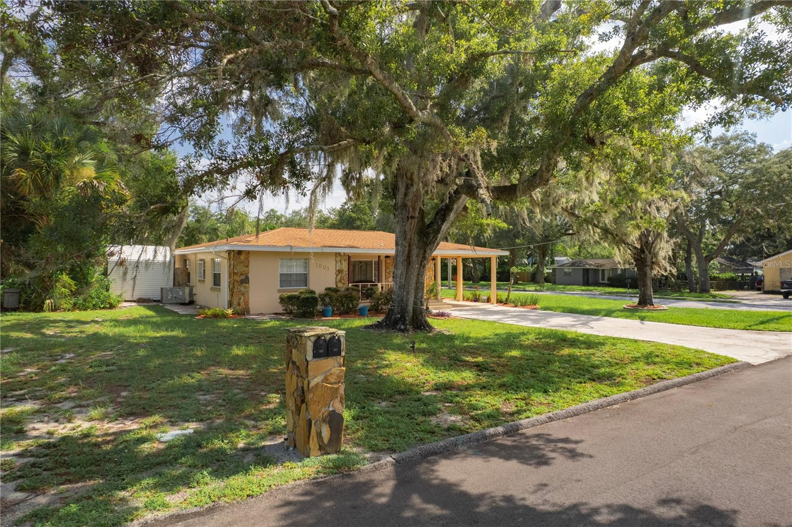 4th image of 1901 E Paris St, Tampa, FL 33610 | MLS# TB8533564