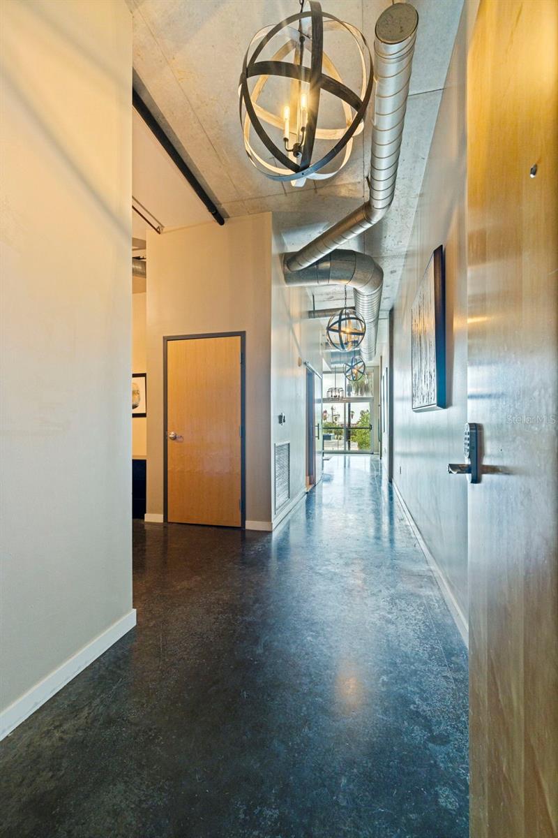 2nd image of 101 S 12th St #302, Tampa, FL 33602 | MLS# O6428905