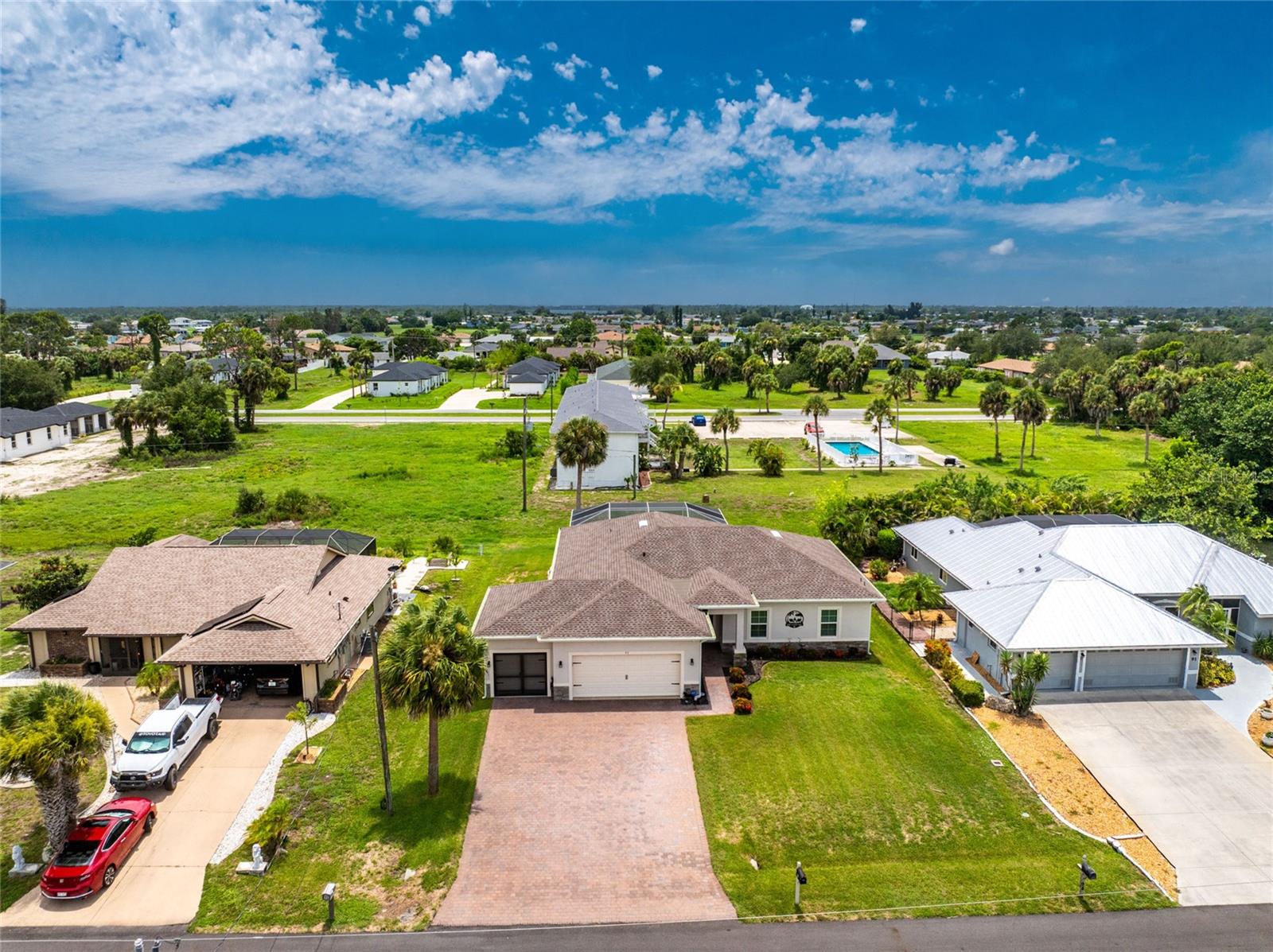 2nd image of 93 Mark Twain Ln, Rotonda West, FL 33947 | MLS# D6148232