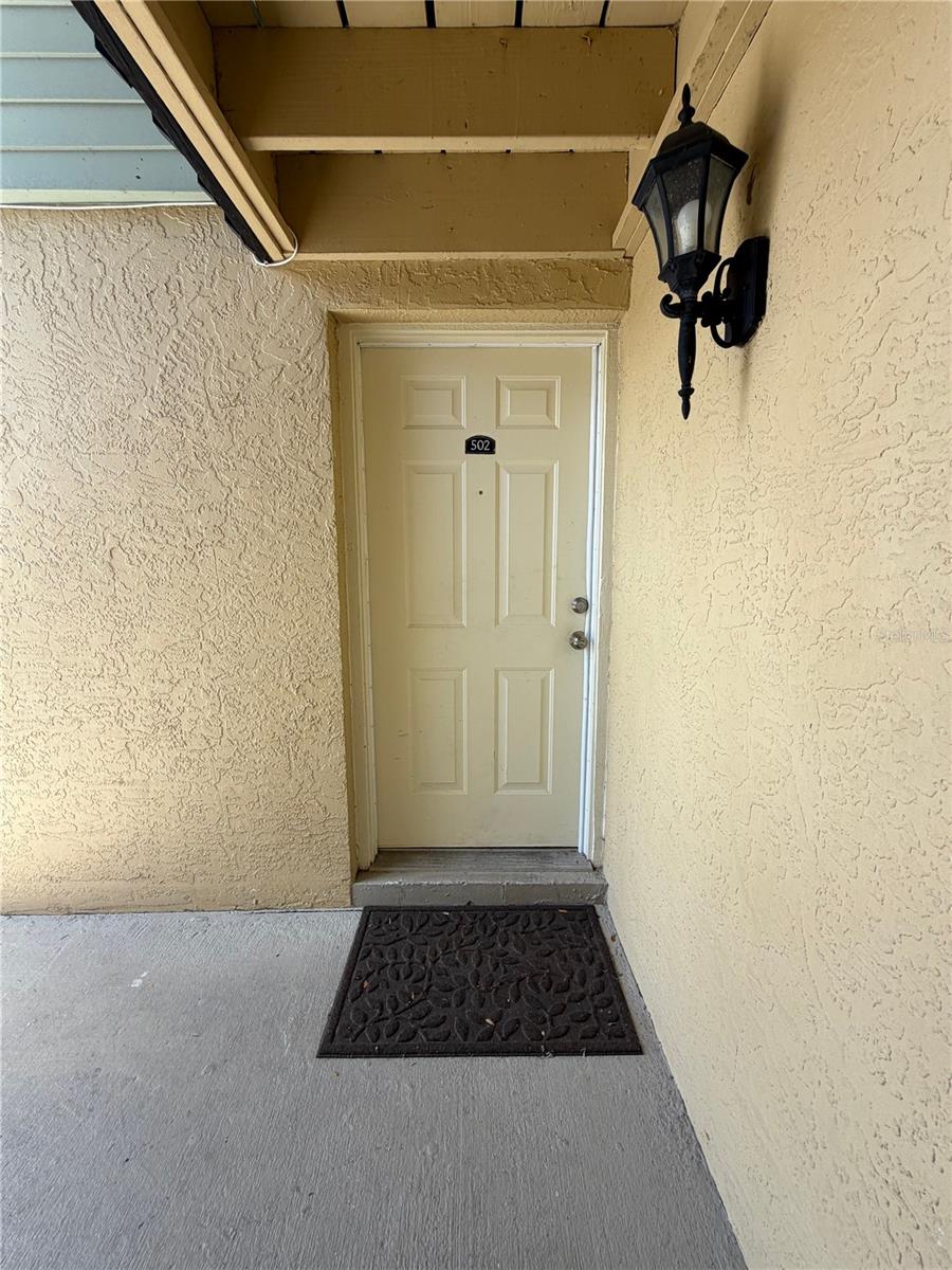 4th image of 502 Golden Raintree Pl, Brandon, FL 33510 | MLS# TB8533605