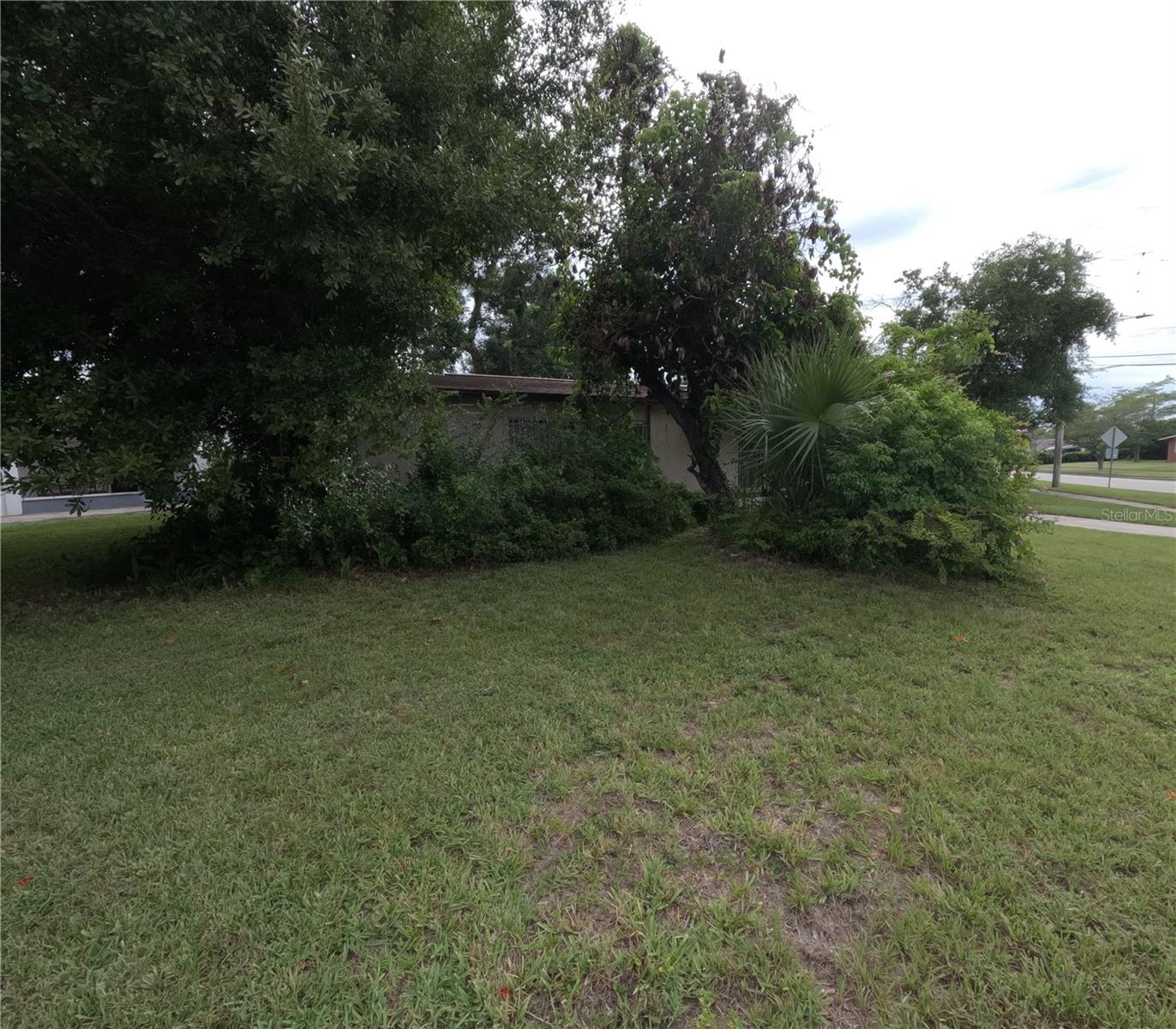 4th image of 3122 W South St, Orlando, FL 32805 | MLS# O6428944