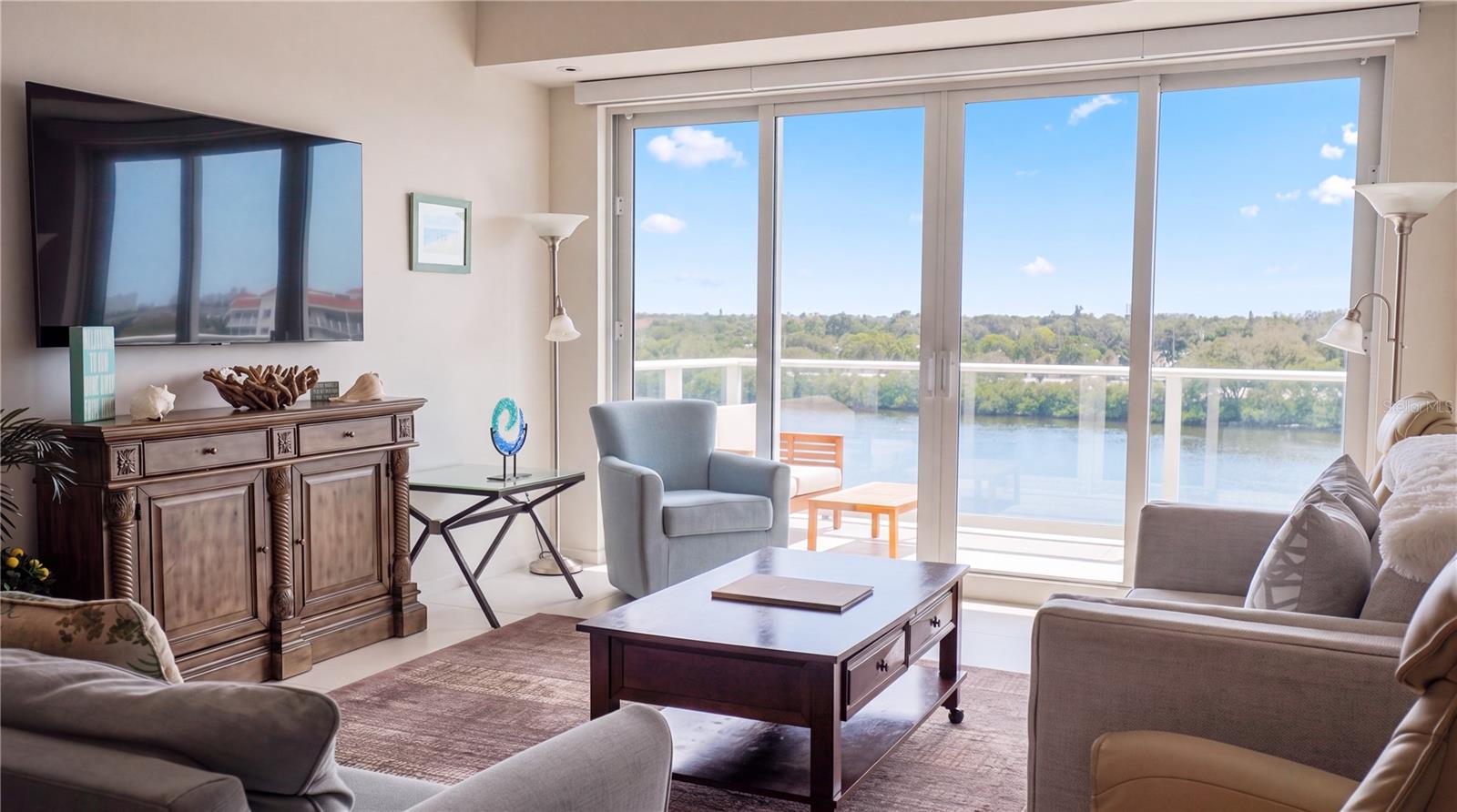 2nd image of 1020 Sunset Point Rd #512, Clearwater, FL 33755 | MLS# TB8533660