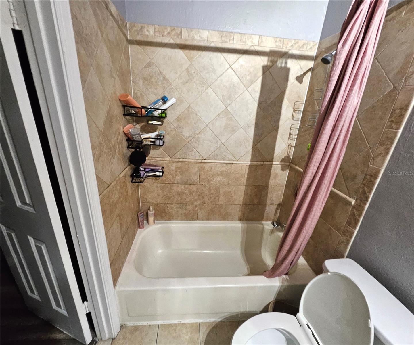 3rd image of 4073 Dijon Dr, ORLANDO, FL 32808