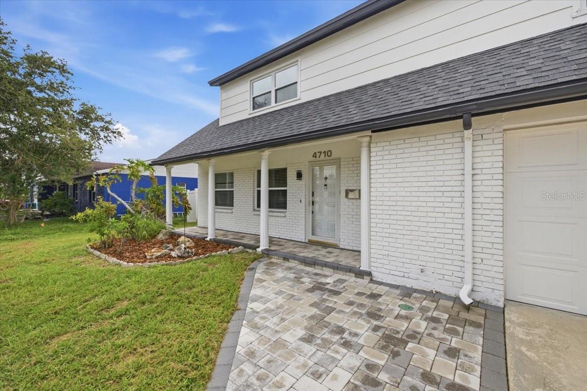 2nd image of 4710 Travertine Dr, Tampa, FL 33615 | MLS# TB8533689