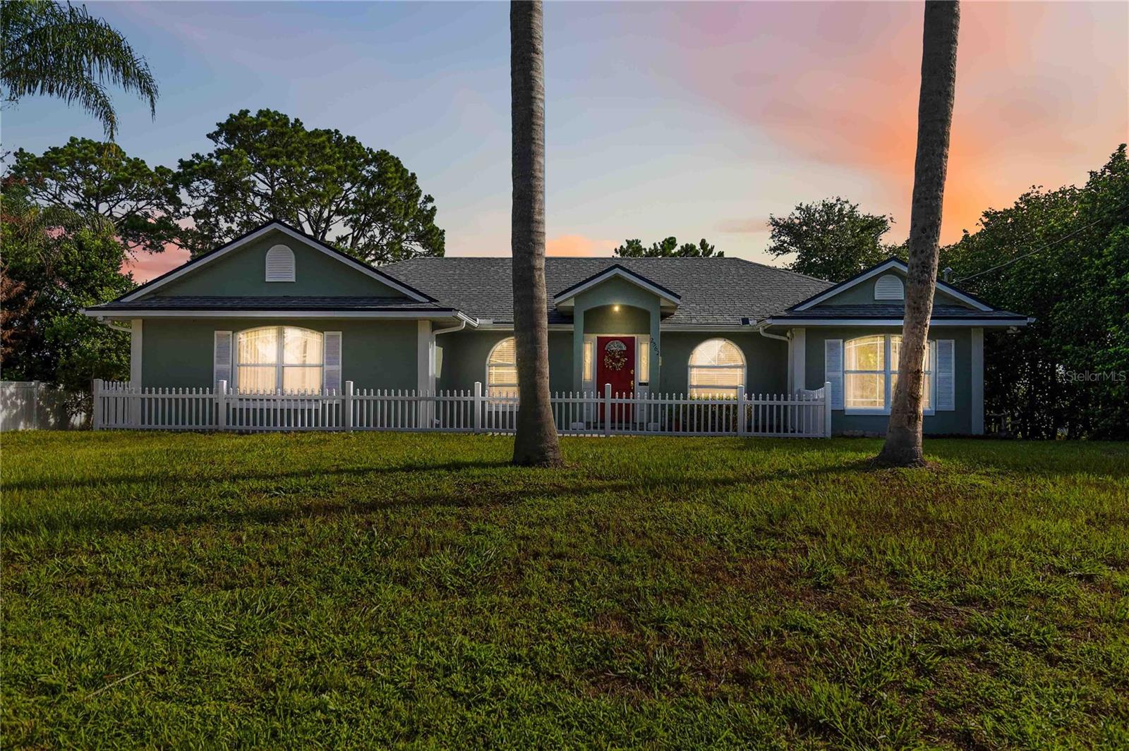 2nd image of 2562 Travida Dr, Deltona, FL 32738 | MLS# O6429018