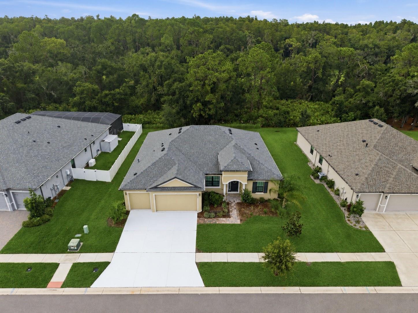 2nd image of 3908 Gaviota Dr, Sun City Center, FL 33573 | MLS# TB8533729