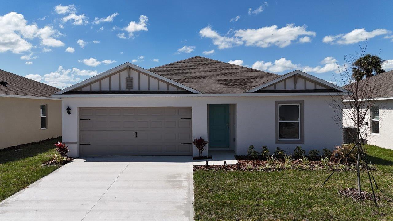1st image of 1088 Bear Hammock Dr, Umatilla, FL 32784 | MLS# O6429048