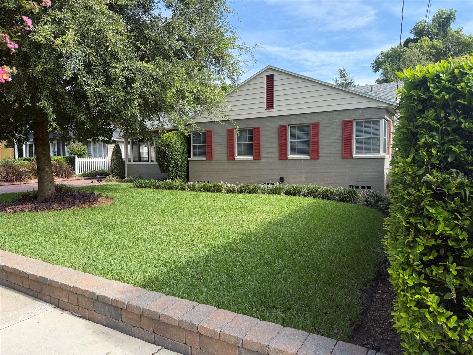 2nd image of 705 E Marks St, Orlando, FL 32803 | MLS# O6429052