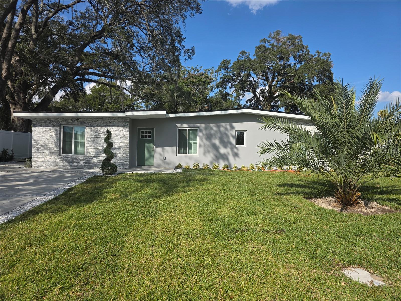 1st image of 1911 W Amelia St, Orlando, FL 32805 | MLS# O6429066