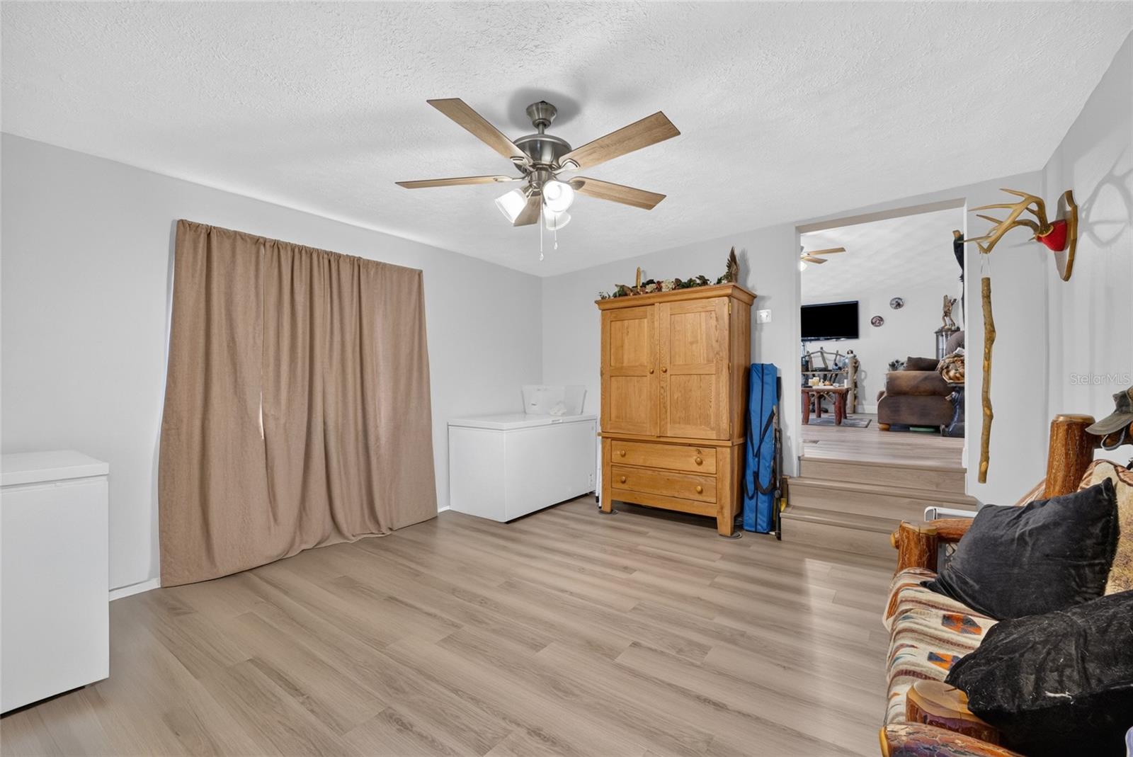 5th image of 18544 Se 55Th Pl, Ocklawaha, FL 32179 | MLS# OM729393