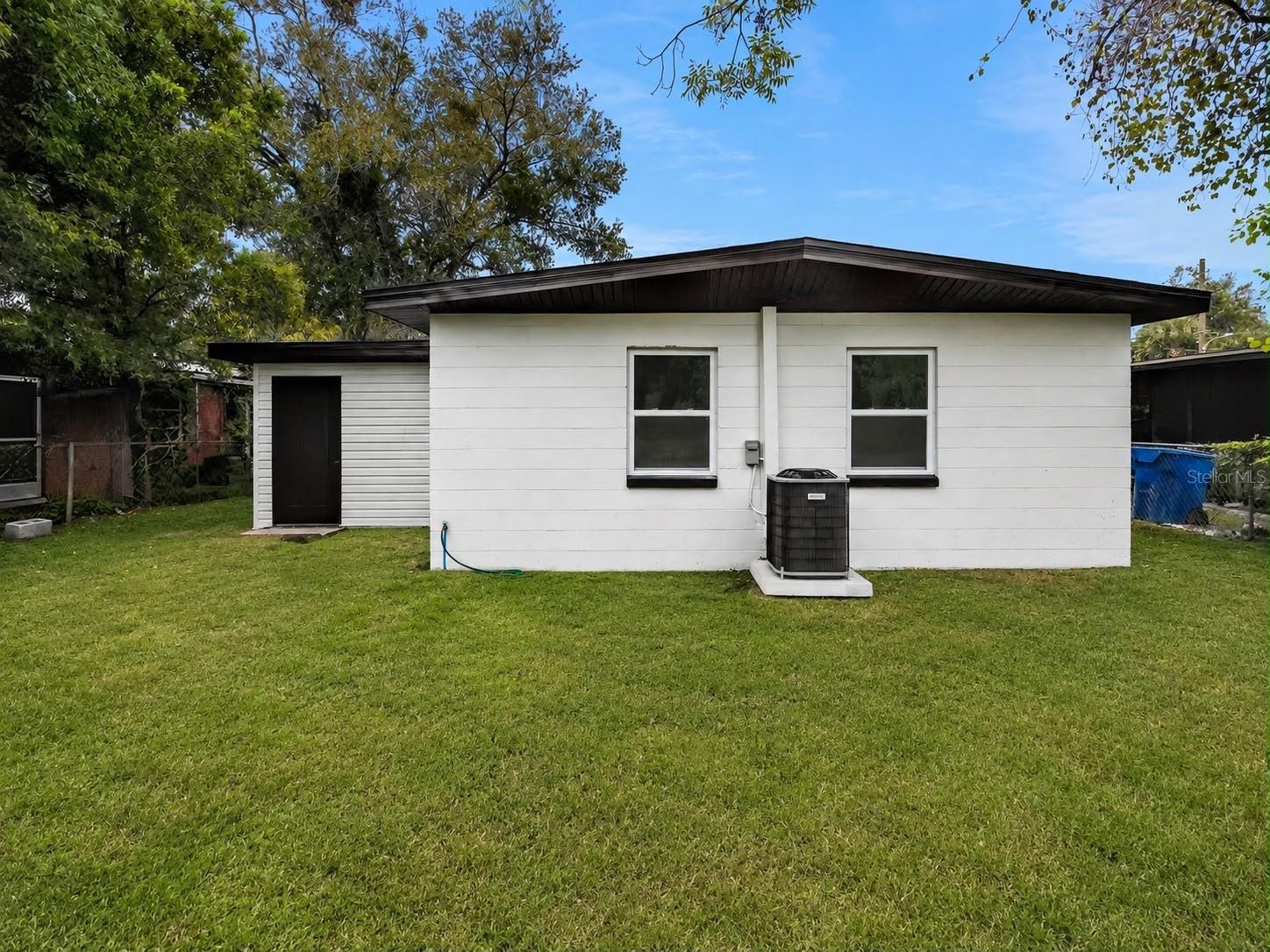 28th image of 806 Citrus St, Orlando, FL 32805 | MLS# O6429074