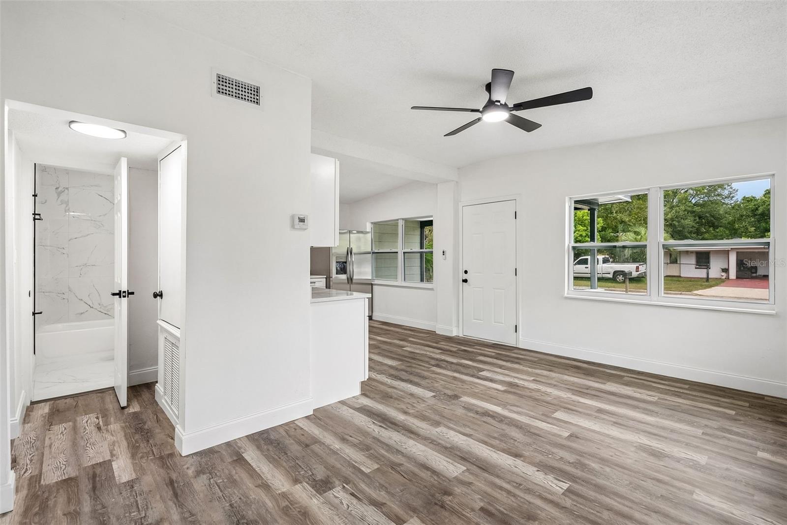 5th image of 806 Citrus St, Orlando, FL 32805 | MLS# O6429074