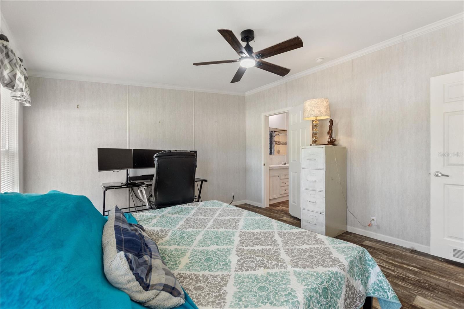 46th image of 2337 E Main St, Lakeland, FL 33801 | MLS# S5154627