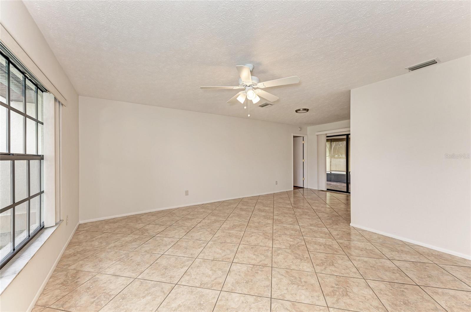 5th image of 4621 35Th Ct E, Bradenton, FL 34203 | MLS# O6429159