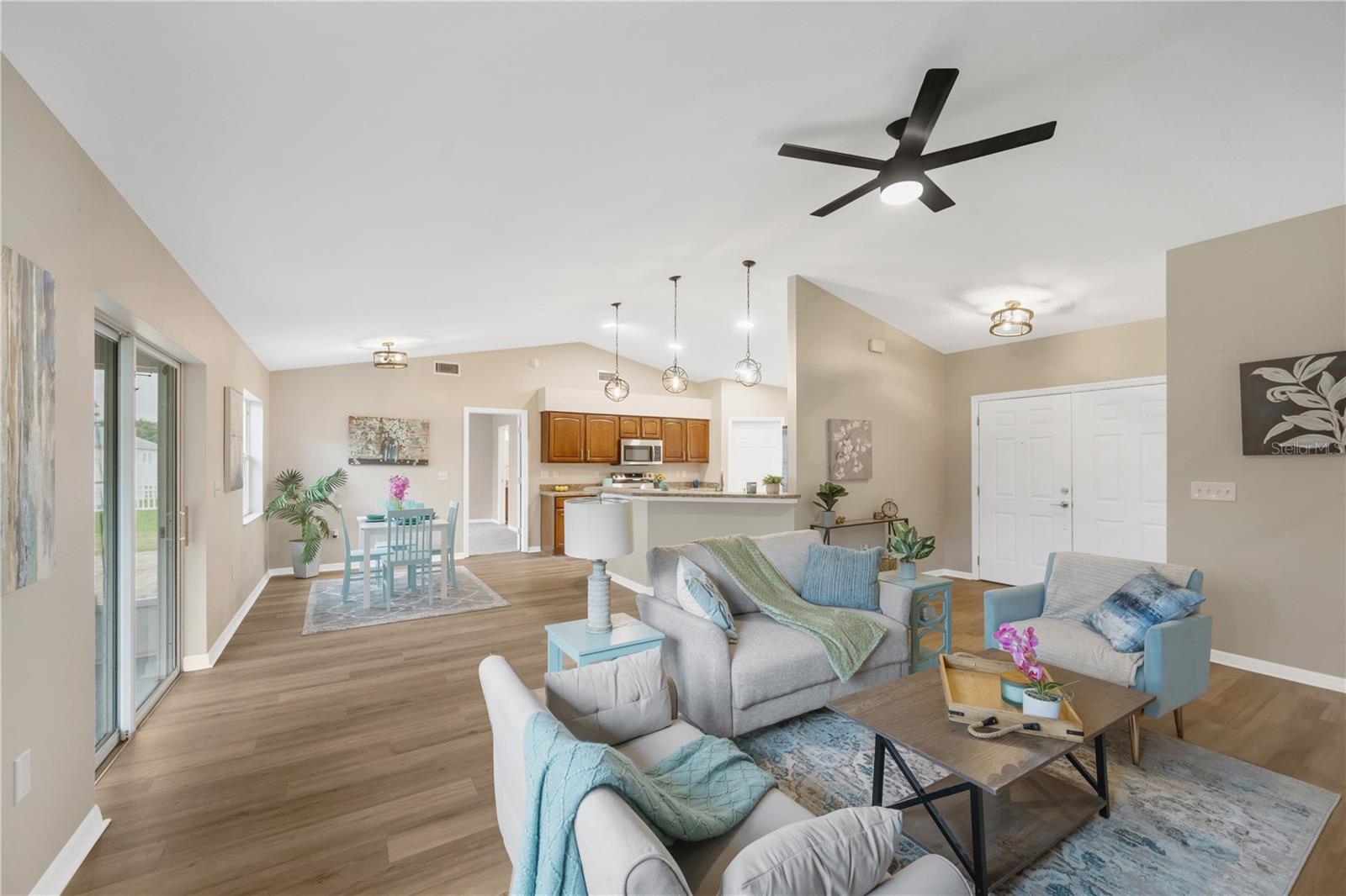 4th image of 7811 Princeton Manor Cir, Lakeland, FL 33809 | MLS# TB8533907