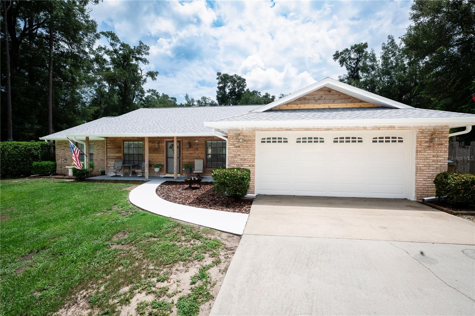 1st image of 23816 Oak Tree Dr, Sorrento, FL 32776 | MLS# G5115714