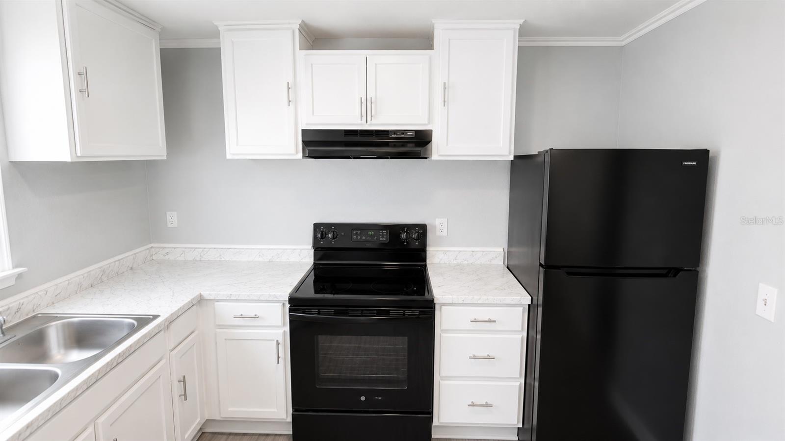 4th image of 415 Avenue E Se, Winter Haven, FL 33880 | MLS# TB8533931