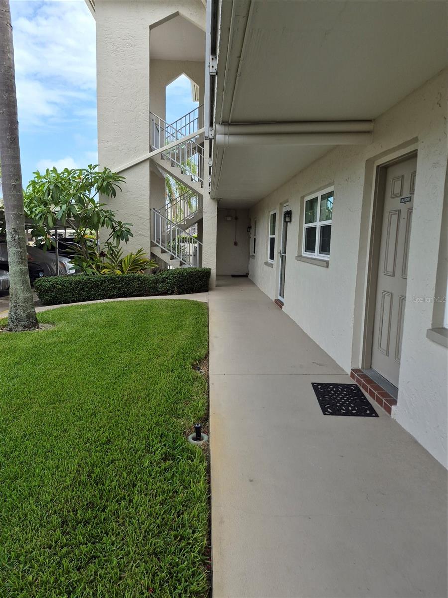 2nd image of 970 Virginia St, Dunedin, FL 34698