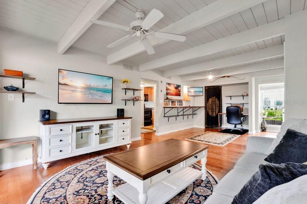 3rd image of 792 E Michigan St #14, Orlando, FL 32806 | MLS# O6429254