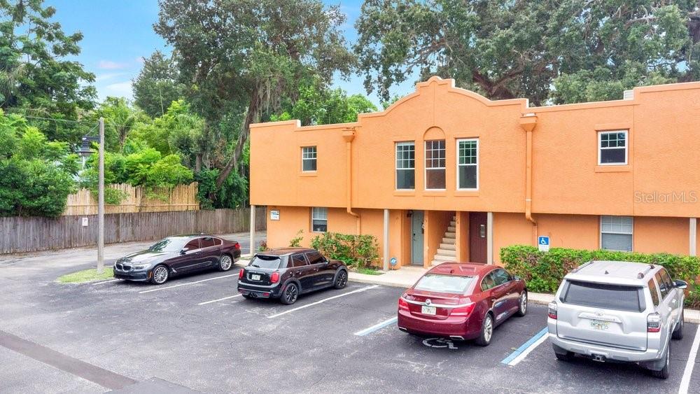 2nd image of 792 E Michigan St, ORLANDO, FL 32806