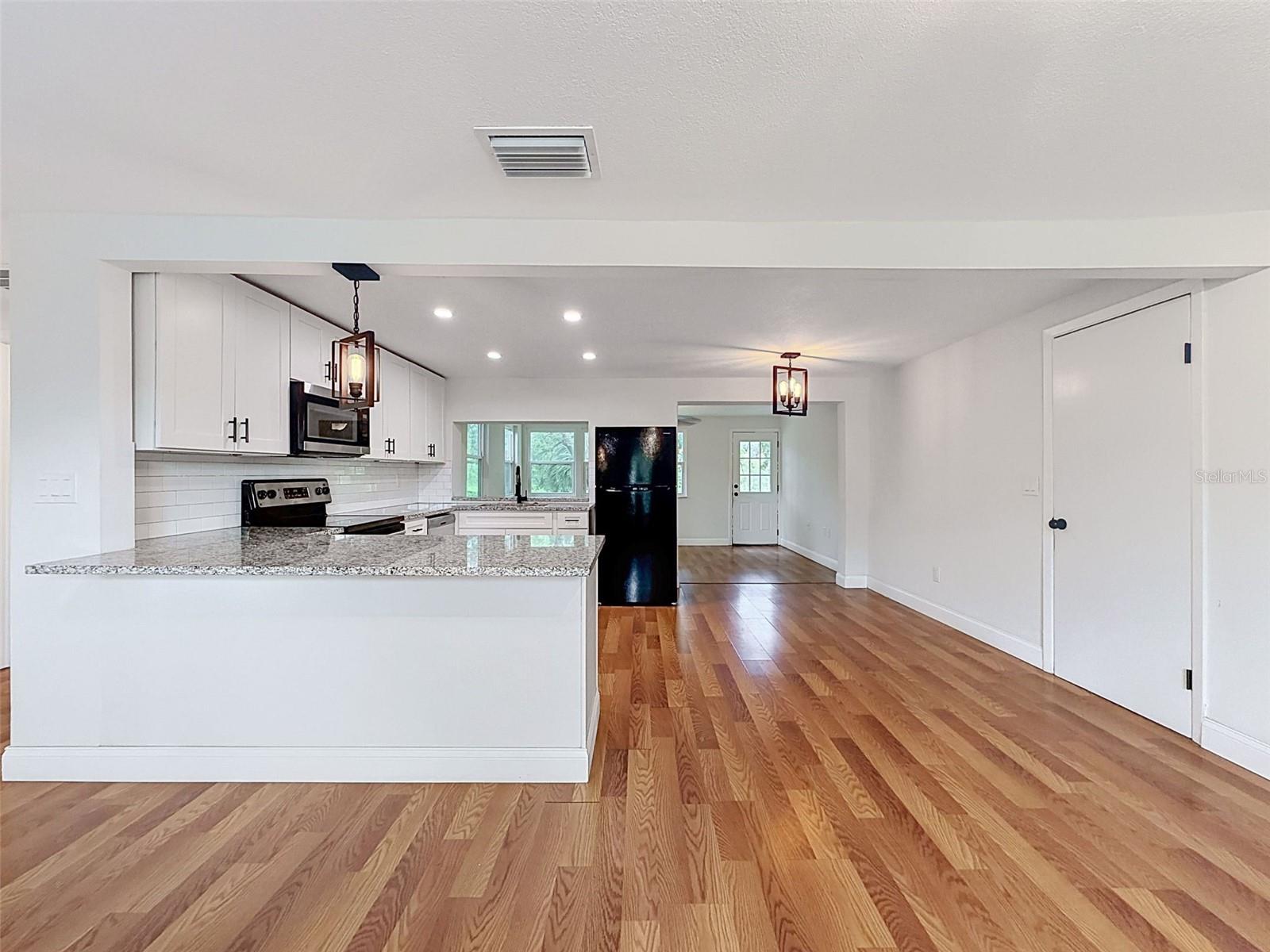 3rd image of 6845 Medlar Dr, New Port Richey, FL 34653 | MLS# W7888092