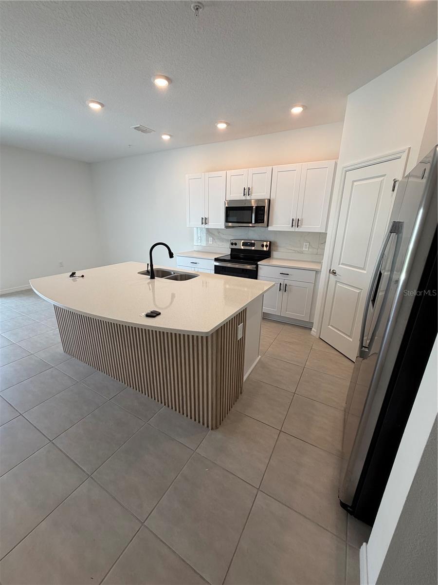 2nd image of 4870 Spangle Dr, Saint Cloud, FL 34769 | MLS# S5154664