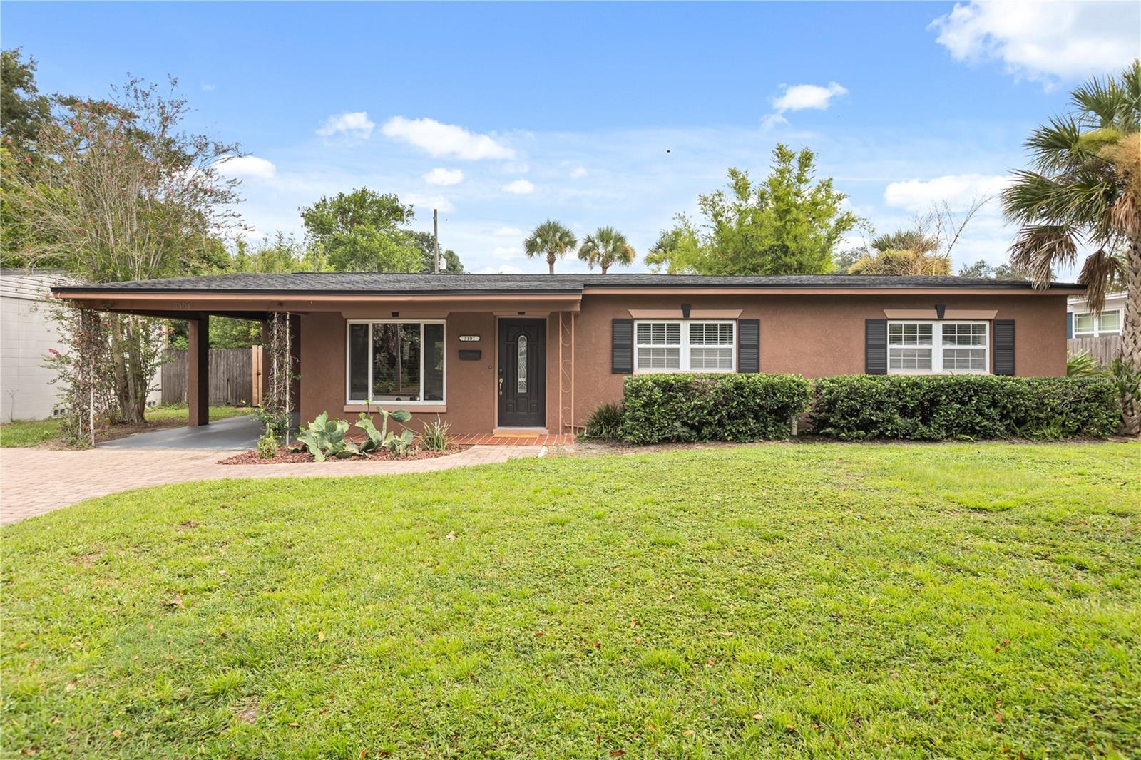 3rd image of 3101 Huntington St, Orlando, FL 32803 | MLS# O6429315
