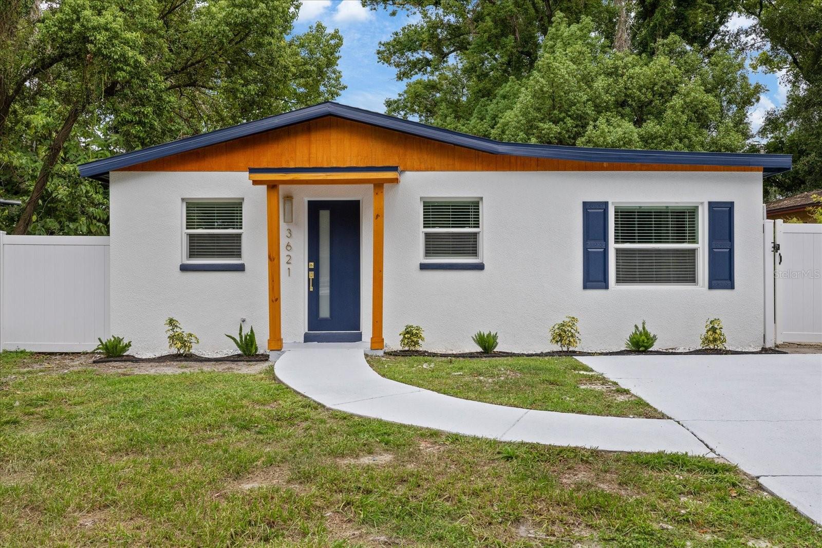 2nd image of 3621 E Comanche Ave, Tampa, FL 33610 | MLS# TB8534123